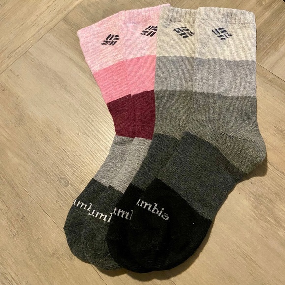 Woman’s Columbia Wool Blend Socks - Picture 1 of 2